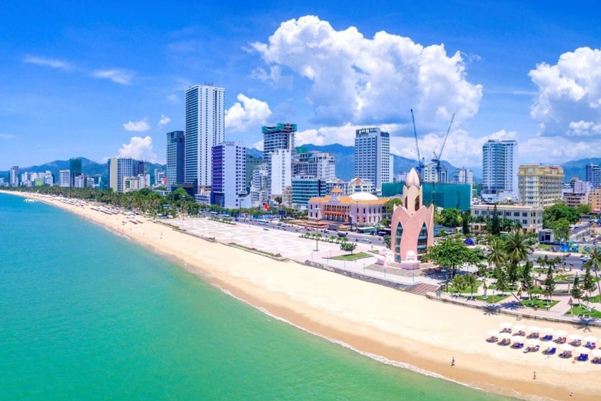 Biển Nha Trang - Khánh Hòa