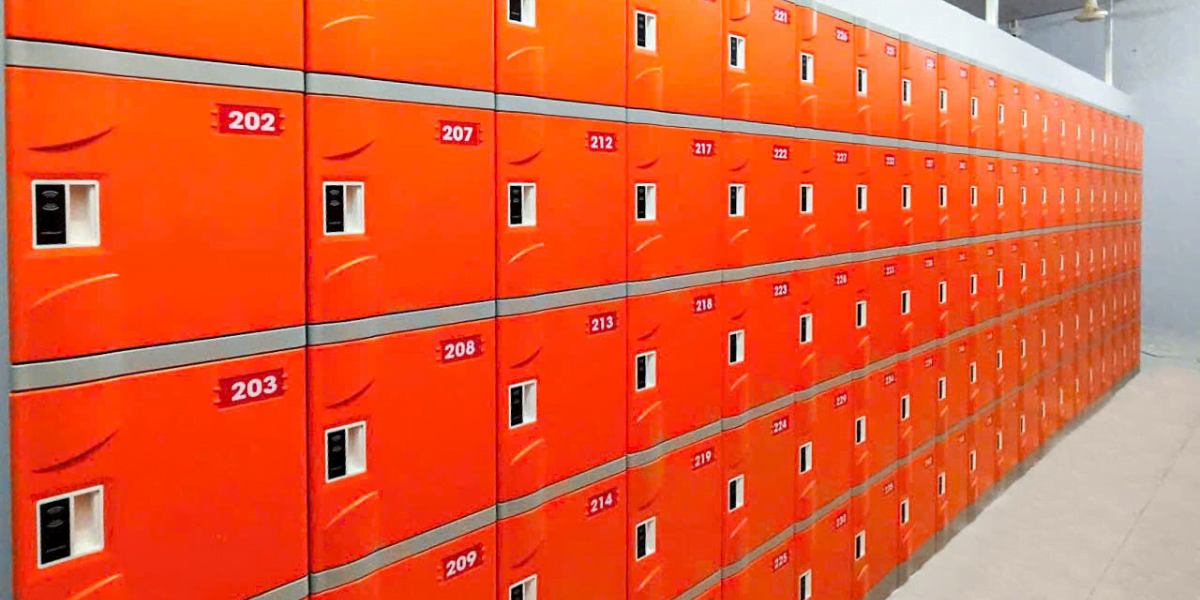 Hệ thống khóa điện tử RF3000C trên dòng tủ locker ABS tại dự án TTC Vân Phong Bay.