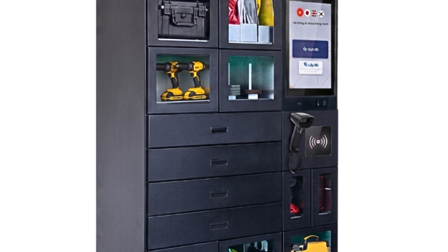 Tủ locker thông minh cấp phát vật tư tự động (Industrial Vending Machine) tích hợp màn hình cảm ứng, đầu đọc thẻ.