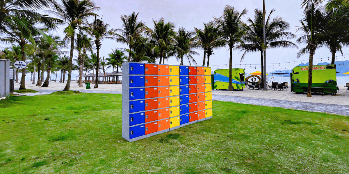 Giải pháp tủ locker ABS W300 kèm vòng tay chìa khóa.